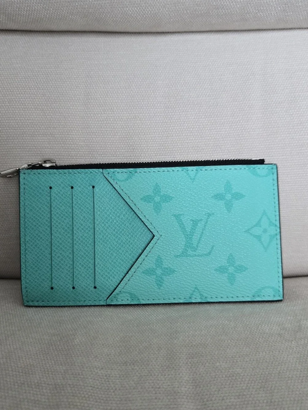 RARE❗️Louis Vuitton Miami Green Taigarama Coin Card Holder
